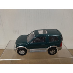 MITSUBISHI PAJERO 2000 GREEN 1:43 JOY CITY NO BOX/DEFECT NO RETRO