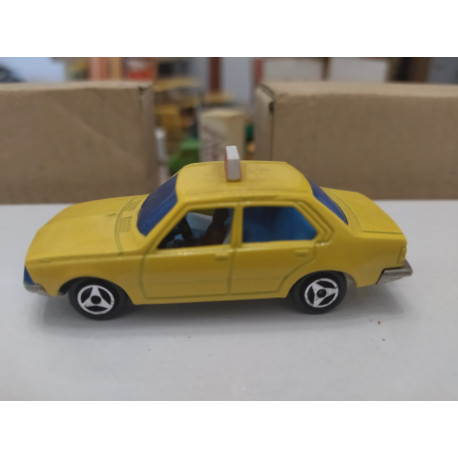 RENAULT 18 TAXI YELLOW 1:60/apx 1:64 MAJORETTE 260 NO BOX