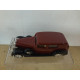 PACKARD 1937 SEDAN RED & BLACK 1:43 SOLIDO 4047 NO BOX