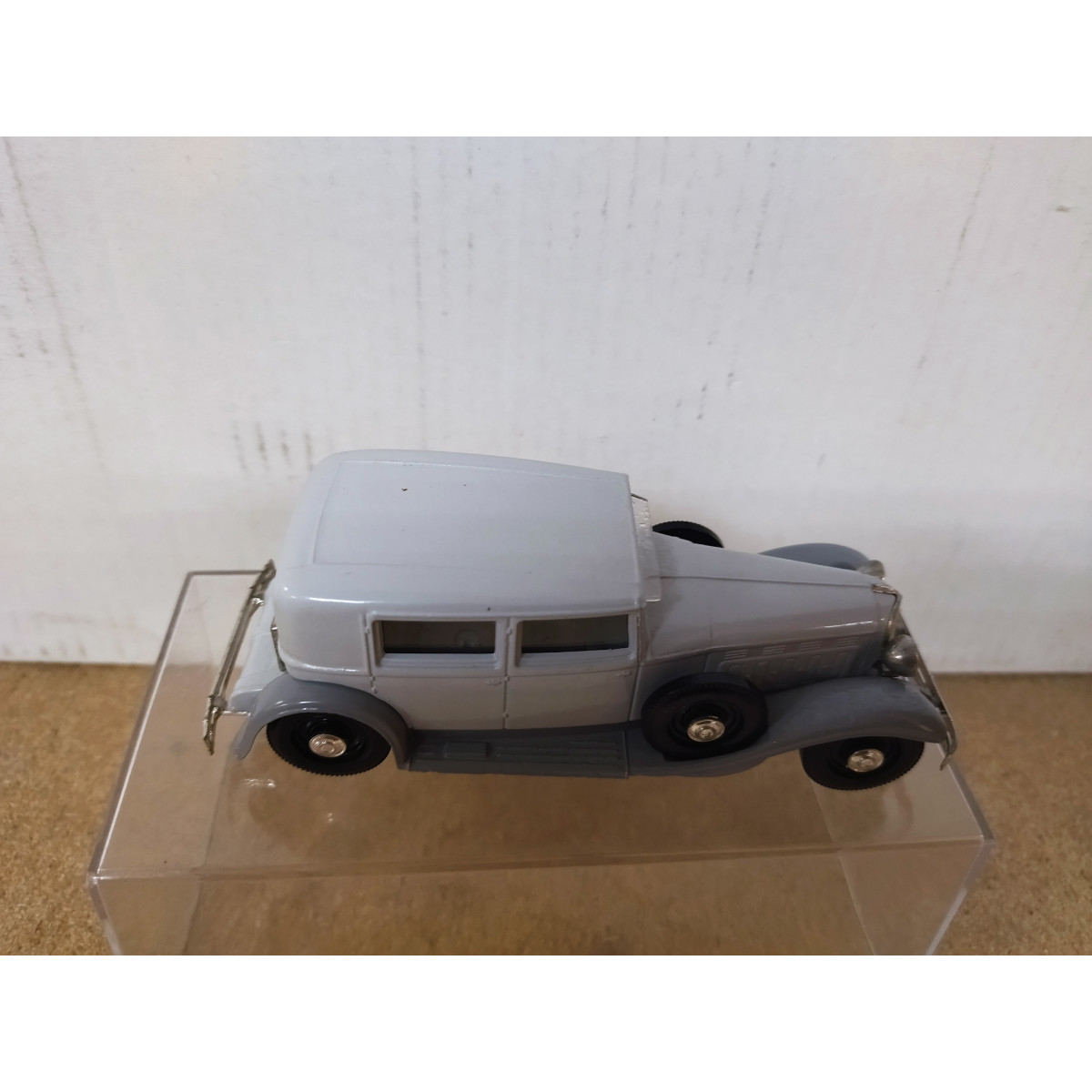 SOLIDO RENAULT REINASTELLA de 1934 au 1/43 EUR 9,00 - FR