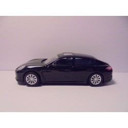 PORSCHE PANAMERA TURBO BLACK 1:43 RMZ CITY