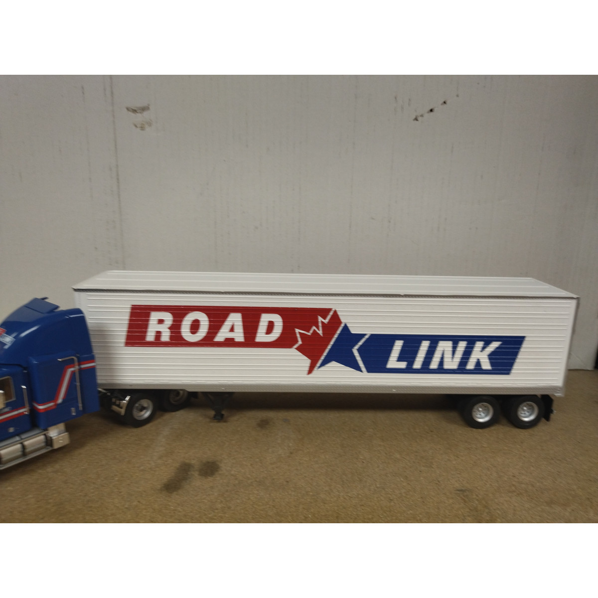 GMC GENERAL SBFA 1988 ROAD LINK AMERICAN TRUCK 1:43 ALTAYA