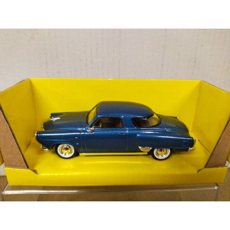 STUDEBAKER CHAMPION 1950 DARK BLUE 1:43 ROAD SIGNATURE LUCKY