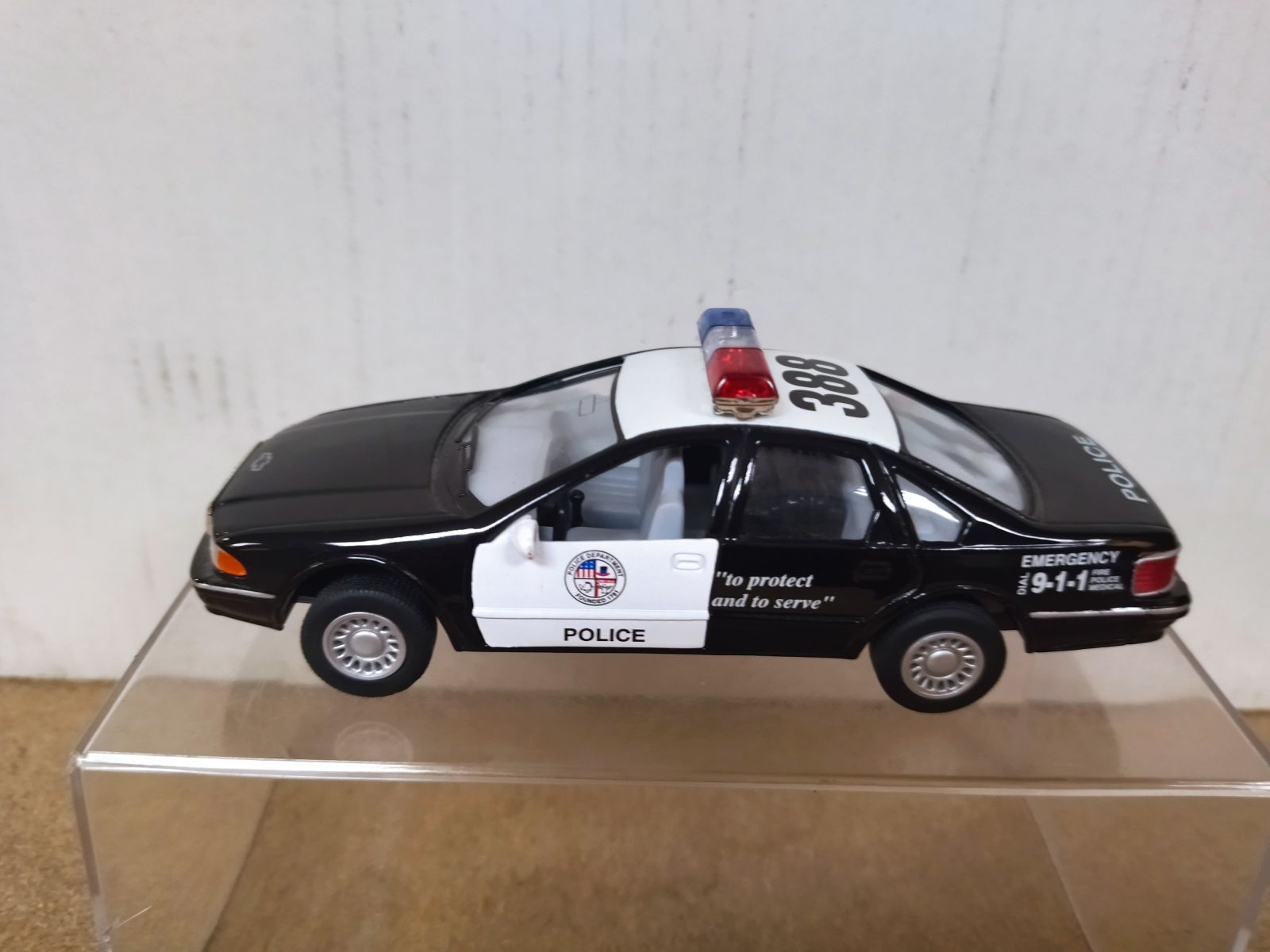 Kinsmart discount police cars