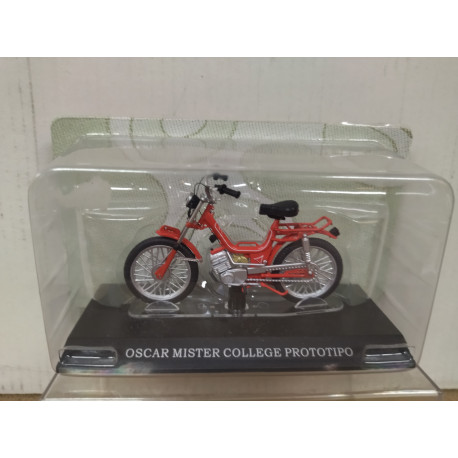 OSCAR MISTER COLLEGE PROTOTIPO MOTORINI MOTO/BIKE 1:18 CENTAURIA