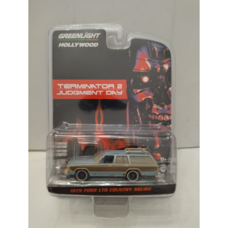 FORD LTD 1979 COUNTRY SQUIRE TERMINATOR 2 HOLLYWOOD 1:64 GREENLIGHT