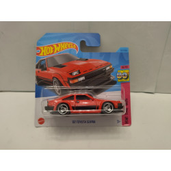 TOYOTA SUPRA 1982 RED 10/10 THE 80´s 1:64 HOT WHEELS