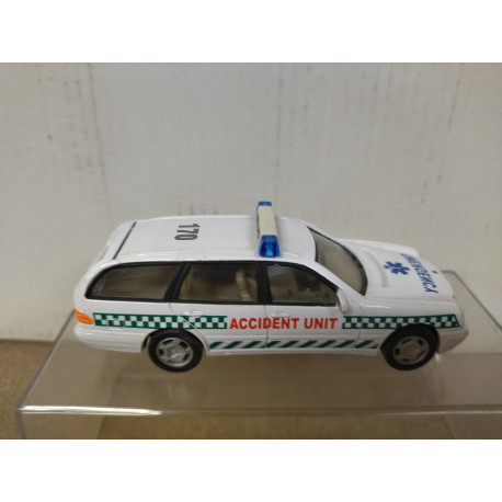 MERCEDES-BENZ 300 TE EMERGENCY ACCIDENT AMBULANCE 1:43 HONGWELL NO BOX/V FOTOS