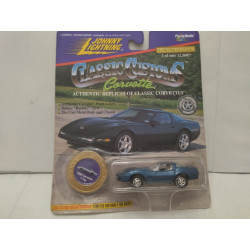 CHEVROLET CORVETTE C4 1982 T-TOP BLUE CLASSIC CUSTOMS 1:64 JOHNNY LIGHTNING