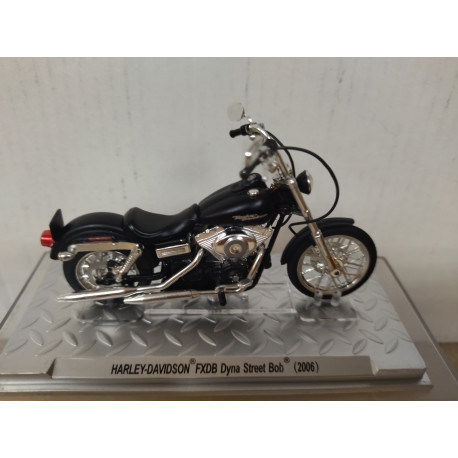 HARLEY-DAVIDSON 2006 FXDB DYNA STREET BOB MOTO/BIKE 1:24 ALTAYA IXO