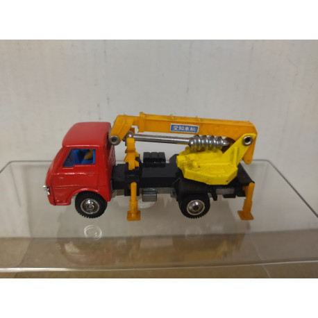 ISUZU CAMION/TRUCK GRUA/CRANE 1:62/ apx 1:64 EIDAI MADE IN JAPAN NO BOX