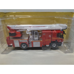 SCANIA P31 BRAS 32m PARIS FIRE/POMPIERS/BOMBEROS 1:43 SALVAT IXO
