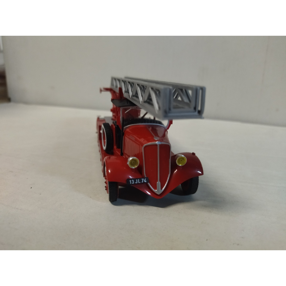 AUTOPOME DELAHAYE TORPEDO 1939 (pneus lisses) FIRETECH 90