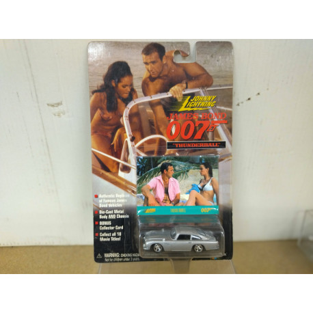 ASTON MARTIN DB5 THUNDERBALL 007 JAMES BOND 1:64 JOHNNY LIGHTNING