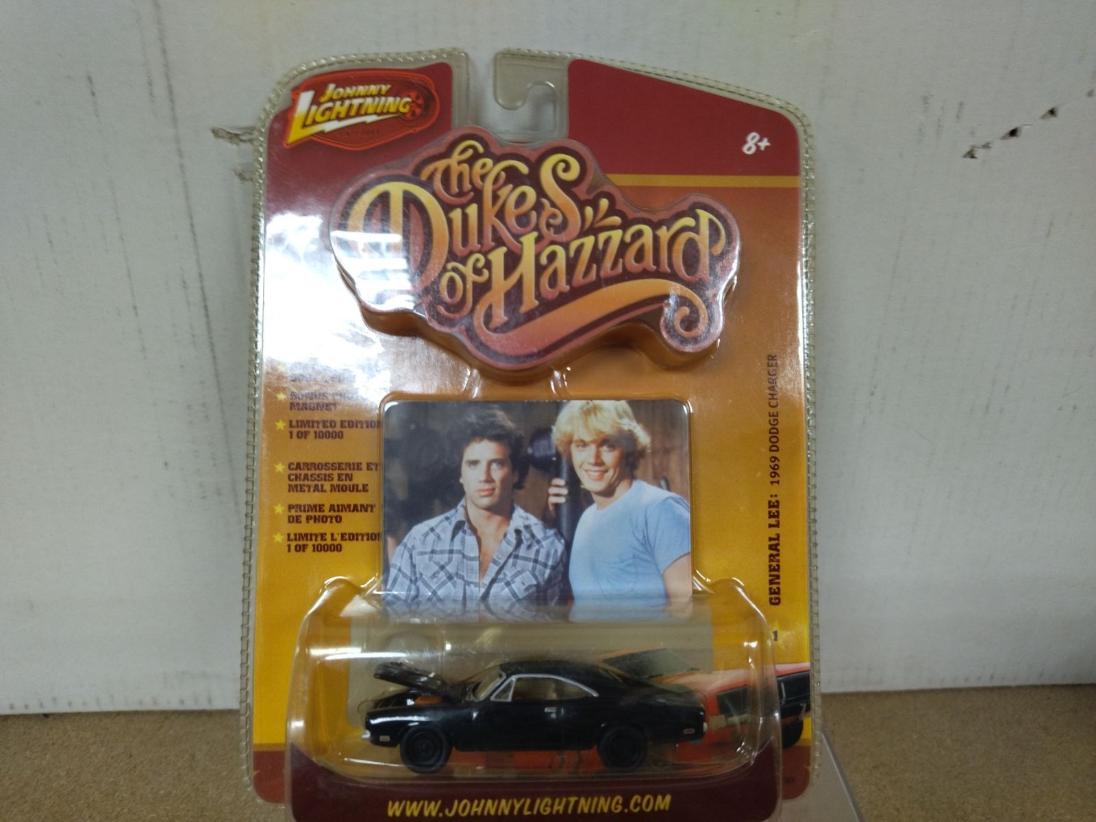 DODGE CHARGER 1969 BLACK GENERAL LEE THE DUKES OF HAZZARD 1:64