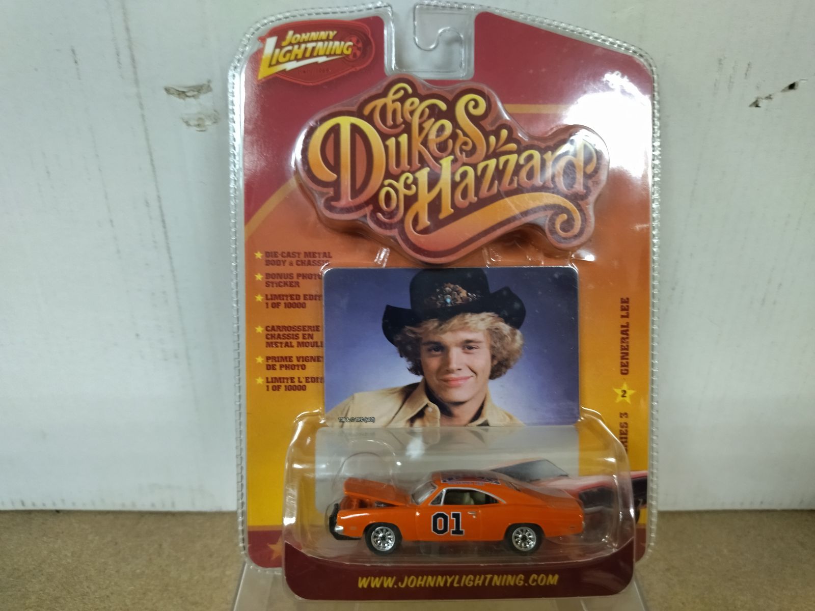 DODGE CHARGER 1969 ORANGE GENERAL LEE DUKES OF HAZZARD 1:64 JOHNNY