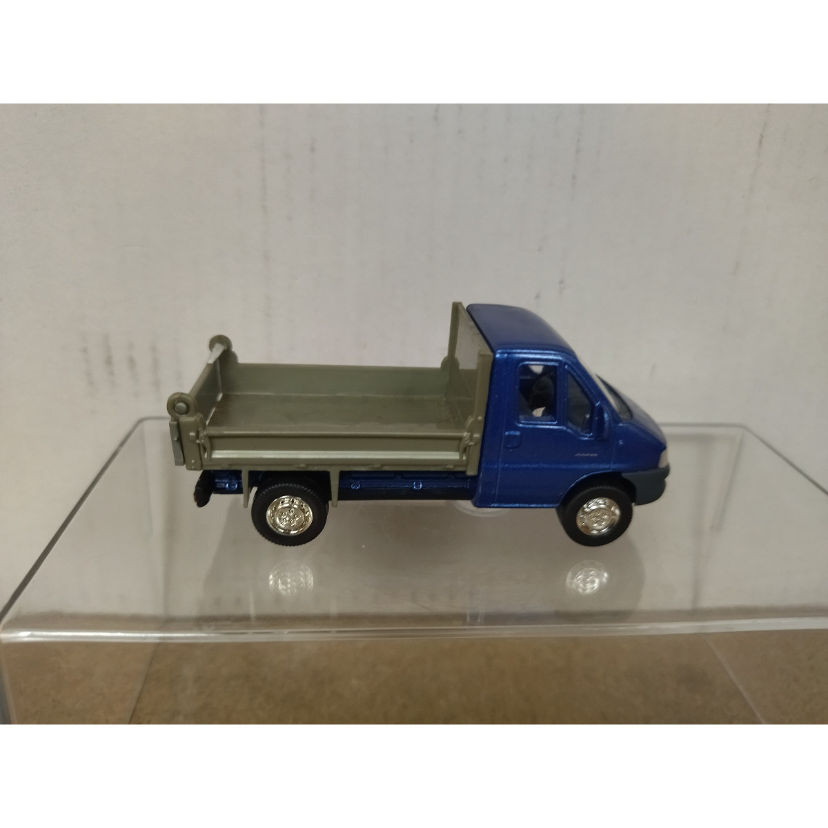 Norev 1/43 - Citroën Jumper Benne Basculante - Rouge - Occasion Très Bon état