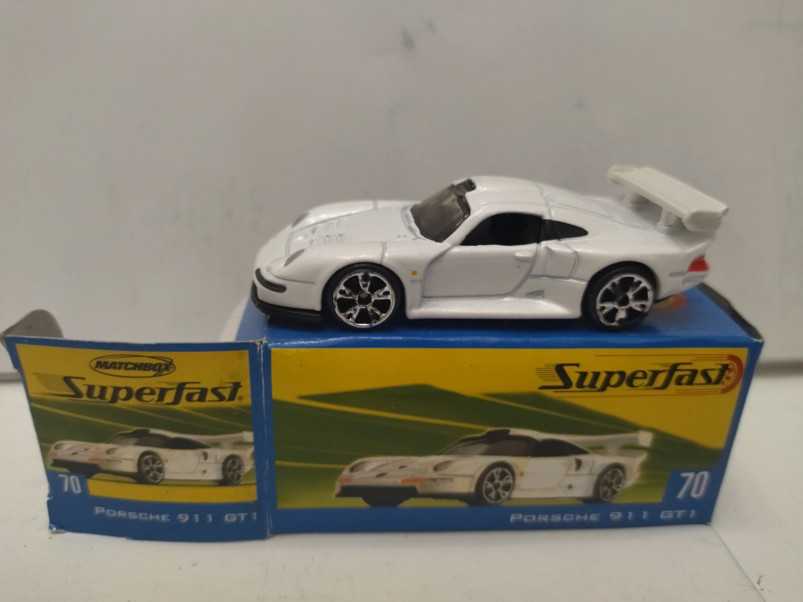 PORSCHE 911 GT1 WHITE SUPERFAST n70 1:64 MATCHBOX OPEN BOX/CAJA