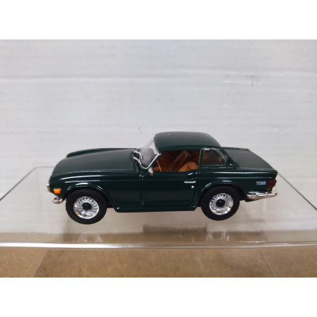 TRIUMPH TR6 1969 GREEN 1:43 SOLIDO 4578