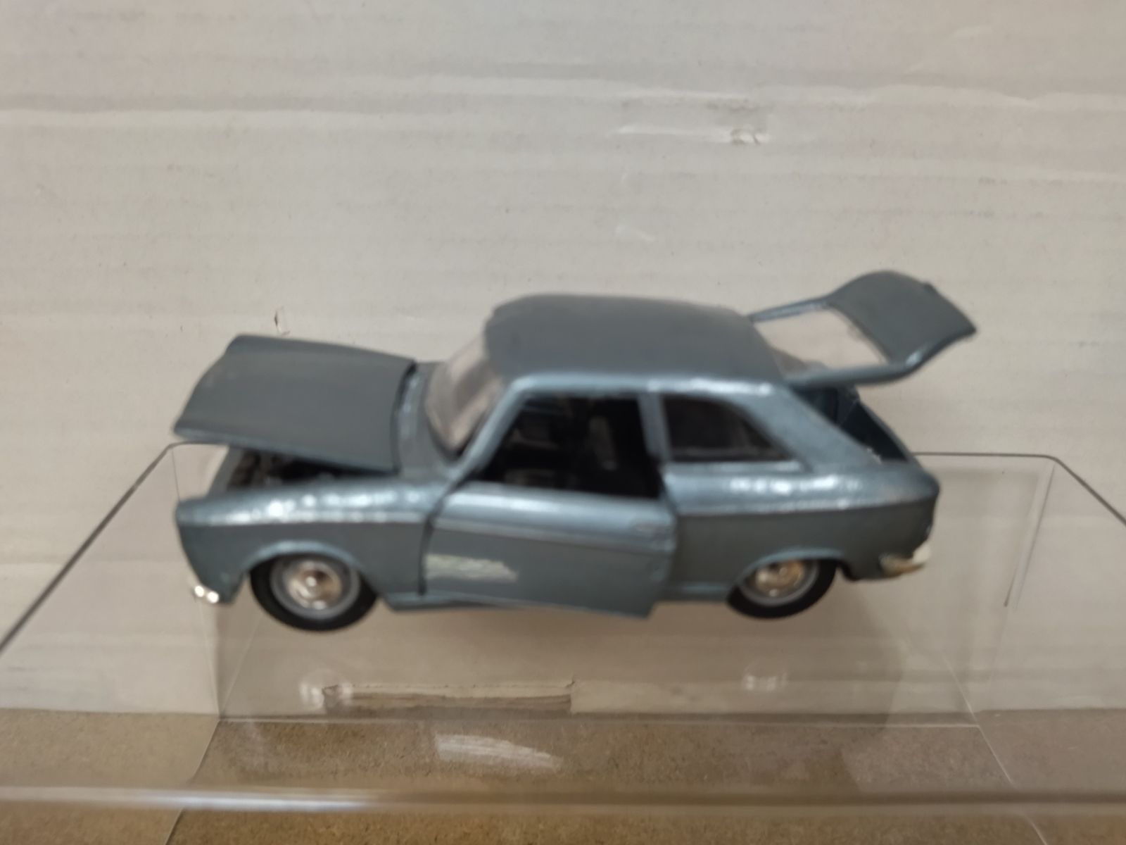 peugeot-204-coupe-blue-143-