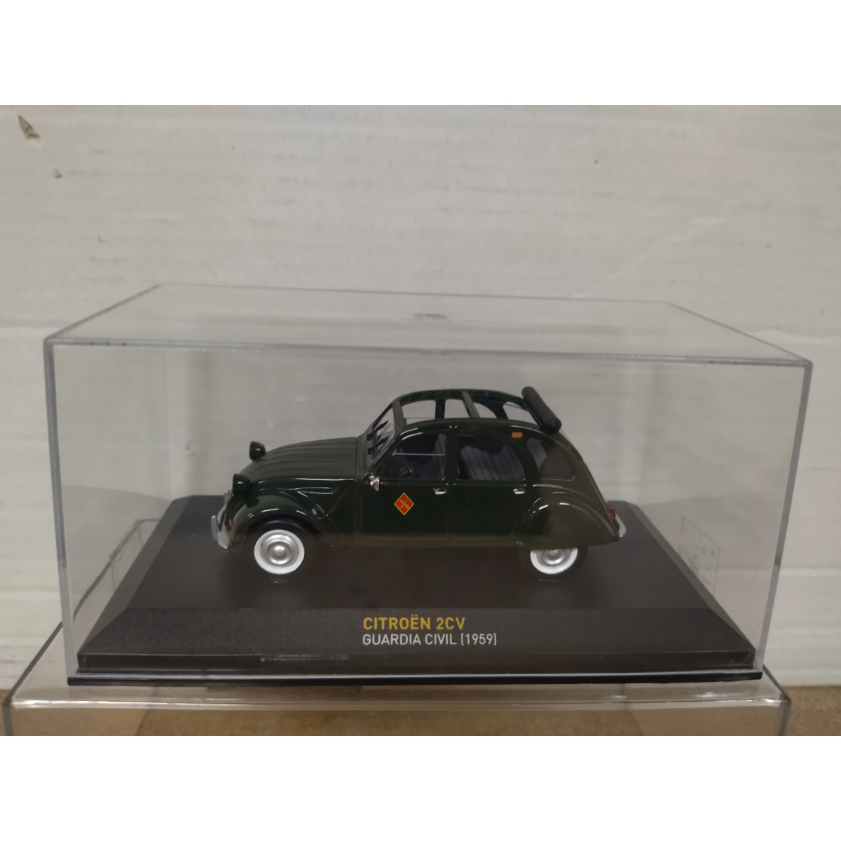 COFFRET MAJORETTE célébration 100 ans CITROEN 2 cv neuf non ouvert 1/60 COFFRET MAJORETTE célébration 100 ans CITROEN 2 cv neuf non ouvert 1/60
