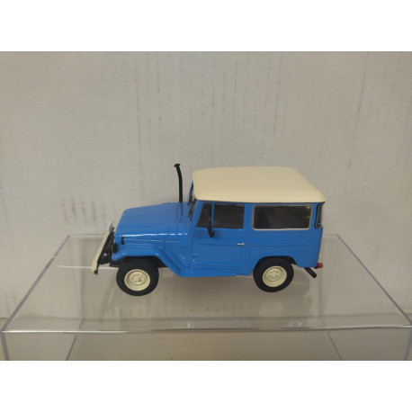 TOYOTA LAND CRUISER FJ-40 1975 BLUE CARROS COLOMBIA 1:43 LUPPA IXO