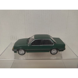 CHEVROLET MONZA 1988 GREEN (OPEL ASCONA) QUERIDOS AUTOS ECUADOR 1:43 LUPA IXO