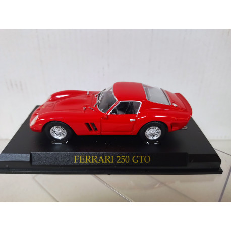 FERRARI 250 GTO RED 1:43 SALVAT IXO HARD BOX