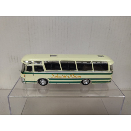 NEOPLAN SCHMIDT REISEN GERMANY AUTOBUS/BUS AUTOBUSES DEL MUNDO 1:72 IXO LUPA