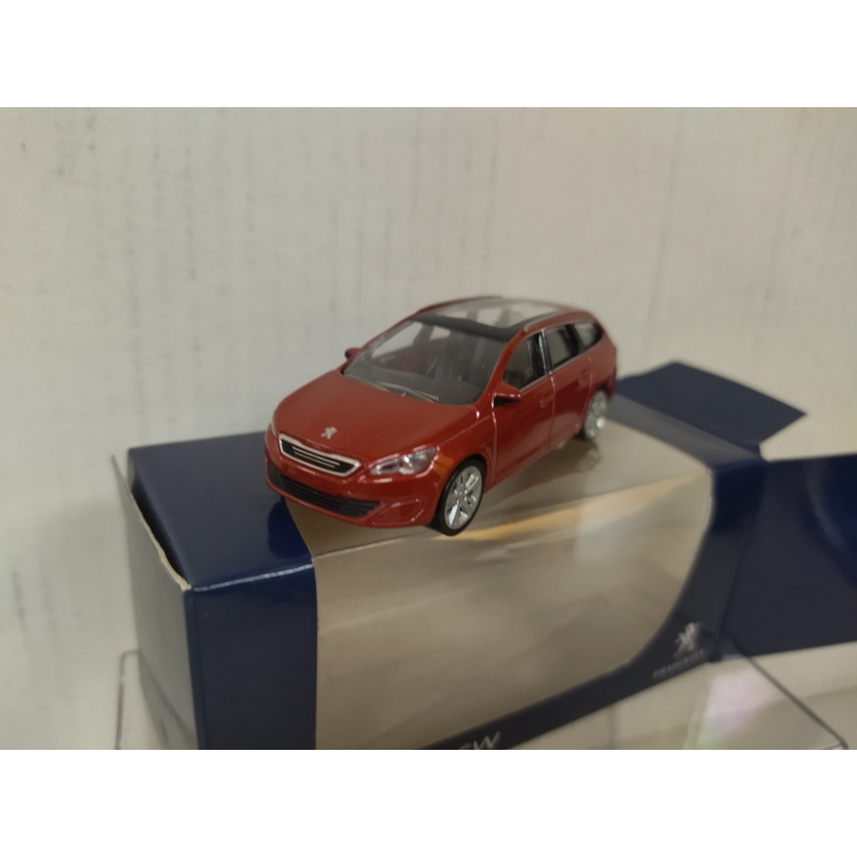 PEUGEOT 308 NOUVELLE SW ROUGE 1:64 apx NOREV 3 INCHES (7,5cm