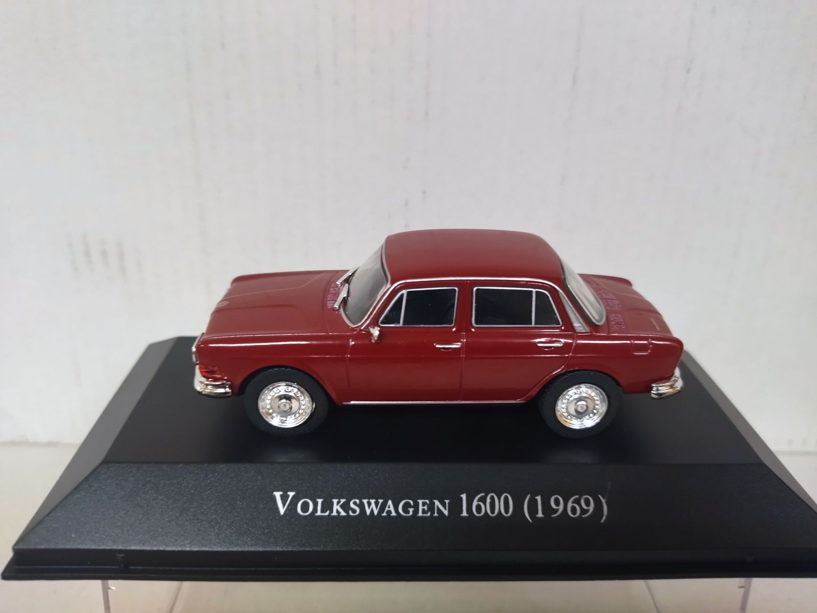Volkswagen 1600 TL Brésil 1972 1/43 - Miniature IXO De Agostini, Occasion