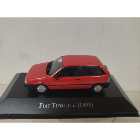 FIAT TIPO 1995 1.4 IE RED INESQUECIVEIS BRASIL 1:43 DeAGOSTINI IXO