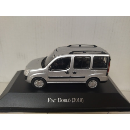 FIAT DOBLO 2010 INESQUECIVEIS BRASIL 1:43 DeAGOSTINI IXO
