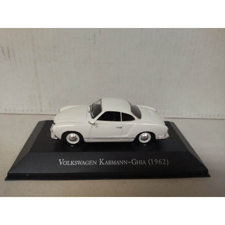 VOLKSWAGEN KARMANN GHIA 1962 WHITE INESQUECIVEIS BRASIL 1:43 DeAGOSTINI IXO