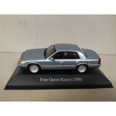 FORD GRAND MARQUIS 2000 MEMORABLES MEXICO 1:43 DeAGOSTINI IXO