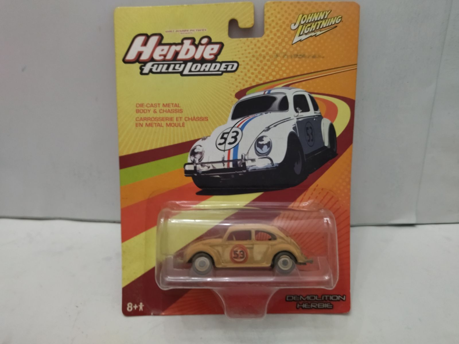 VOLKSWAGEN BEETLE DEMOLITION HERBIE FULLY LOADED 1 64 JOHNNY LIGHTNING BCN STOCK CARS