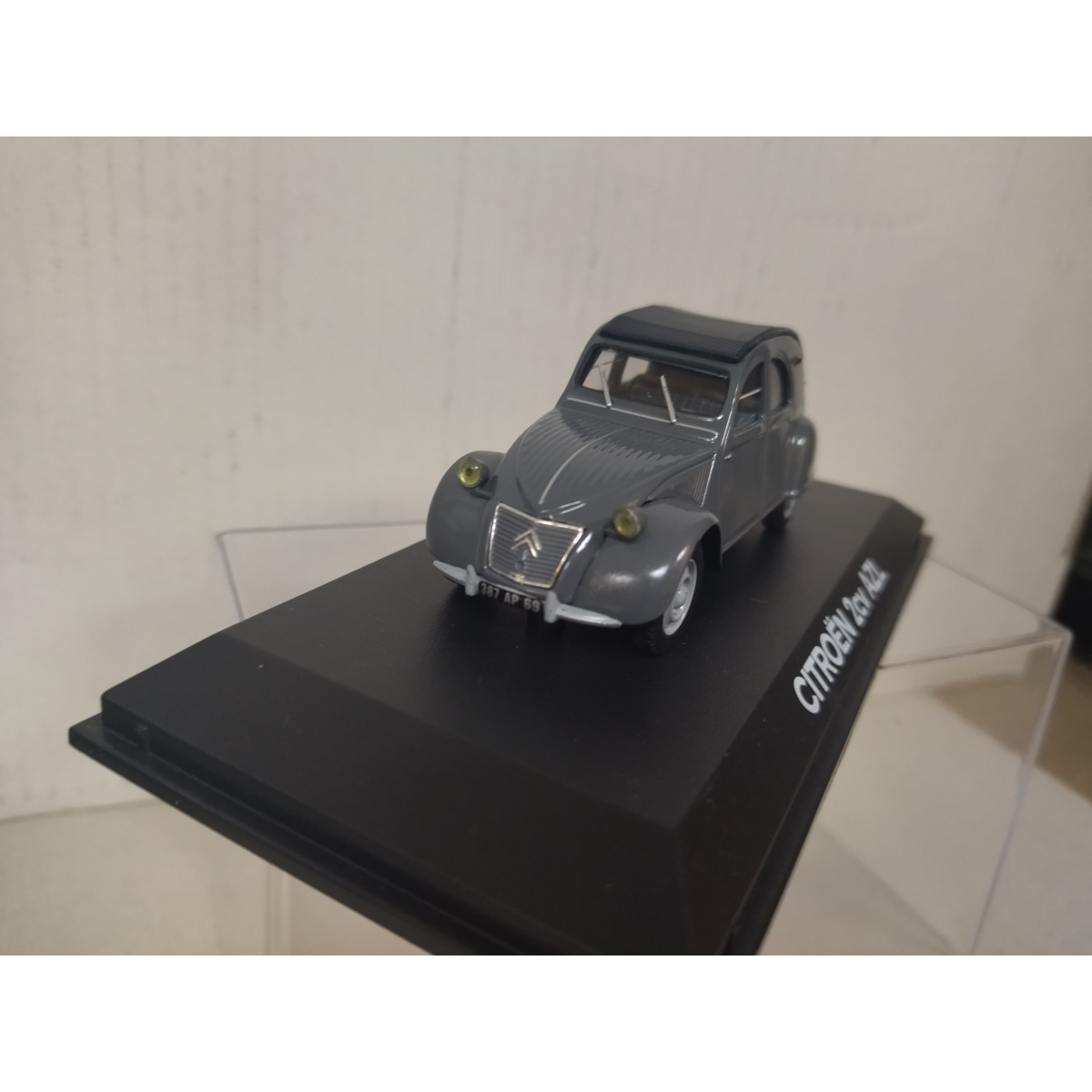 Citroën 2CV Fourgonnette 1957 Grau 1:18