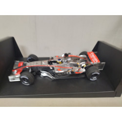 MCLAREN MERCEDES MP4-21 2006 FORMULA F1 P.DE LA ROSA 1:18 MINICHAMPS