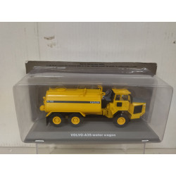 VOLVO A35 WATER WAGON KLEIN K-700 CAMION/TRUCK 1:72 HACHETTE IXO