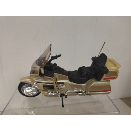 HONDA GOLD WING MOTO/BIKE 1:18 MAISTO
