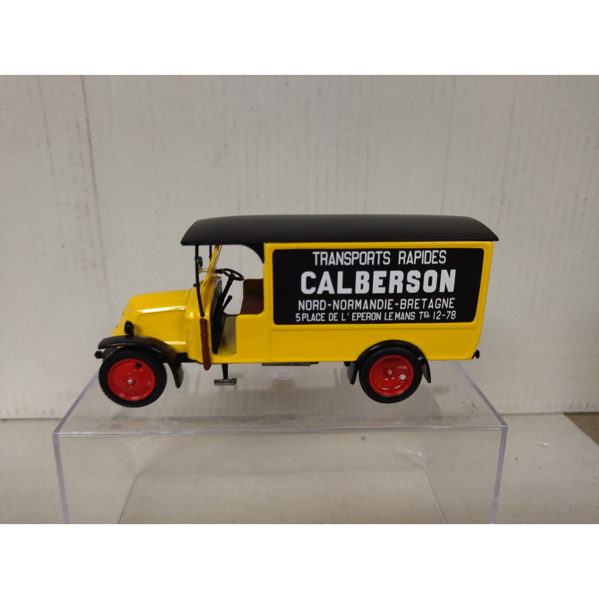 IXO Altaya 1/43 Renault Baché Calberson – Camion Collection – Cadeau Abonnés N°3