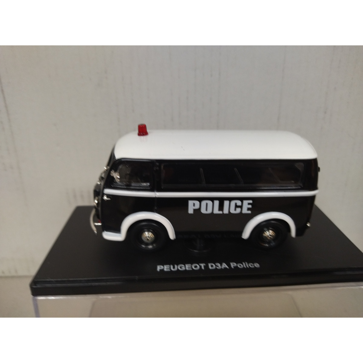 Miniature Eligor Peugeot D3A Charrier - Fourgon 1:43, Club Auto 2012