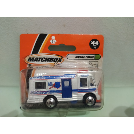 MOBILE POLICE 44/75 apx 1:64 MATCHBOX