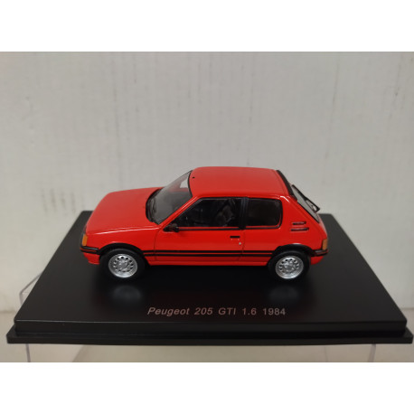 PEUGEOT 205 1984 1.6 GTi RED 1:43 SALVAT IXO