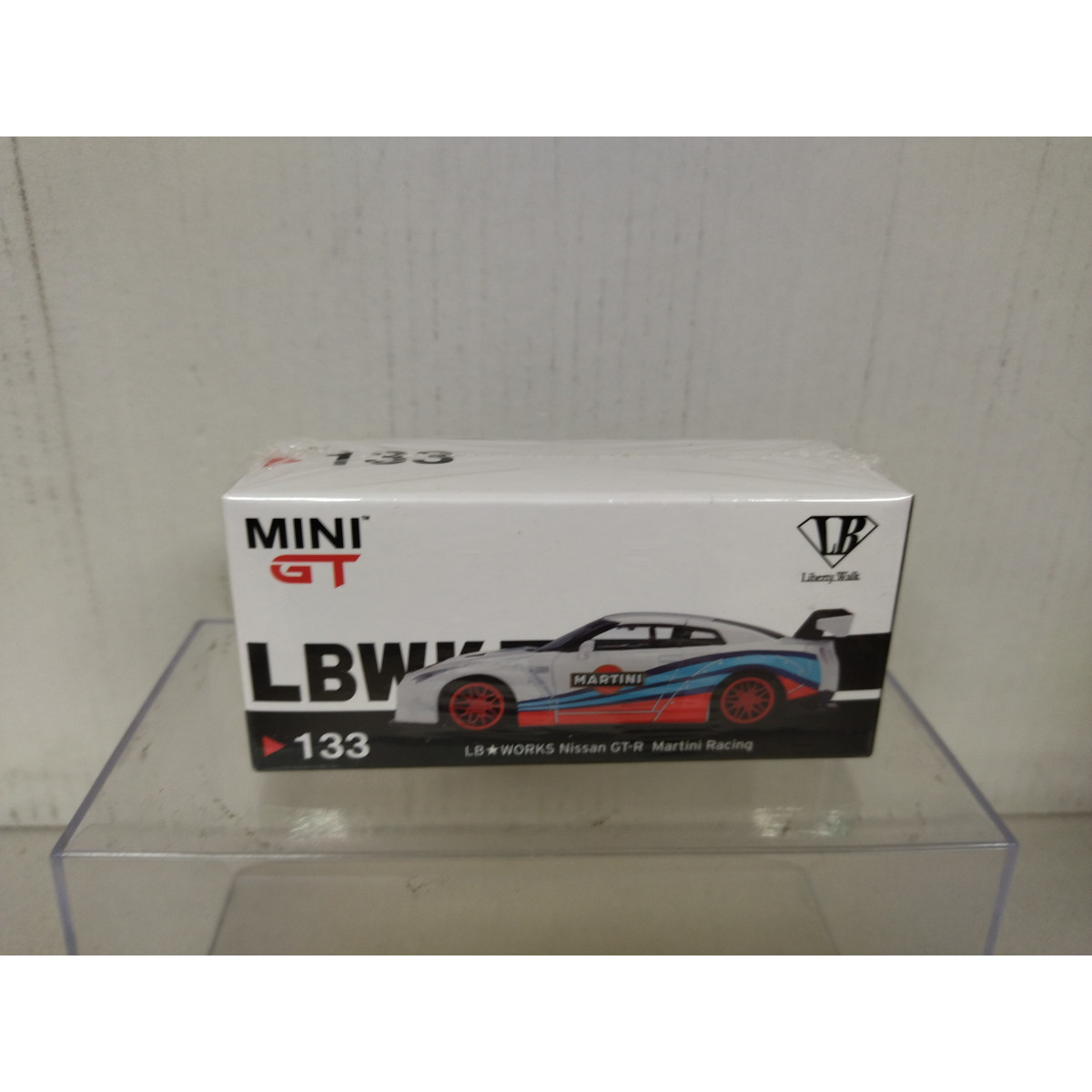 NISSAN GTR R35 MARTINI RACING LB WORKS LHD 164 MINI GT TSM BCN