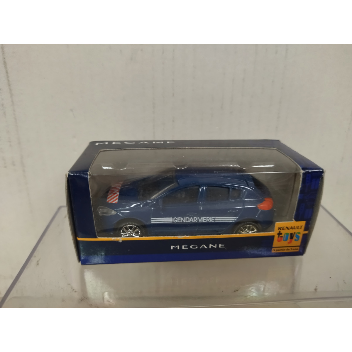 Miniature Norev 1/64 Renault Megane Gendarmerie – Série Renault Toys – Neuf