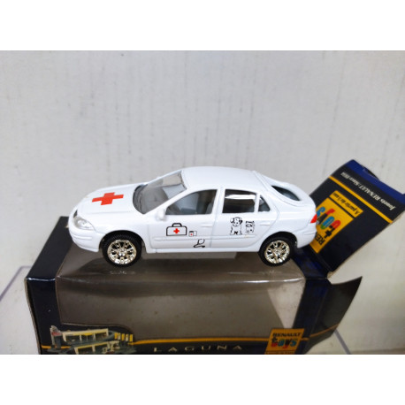 RENAULT LAGUNA VETERINAIRE RENAULT TOYS apx 1:64 NOREV 3 INCHES (7,5cm)