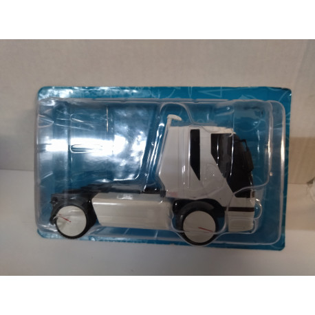 PEGASO SOLO 500 CONCEPT 1989 PEGASO CAMION/TRUCK 1:43 SALVAT IXO