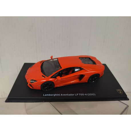 LAMBORGHINI AVENTADOR 2010 LP 700-4 ROSSO 1:43 CENTAURIA IXO