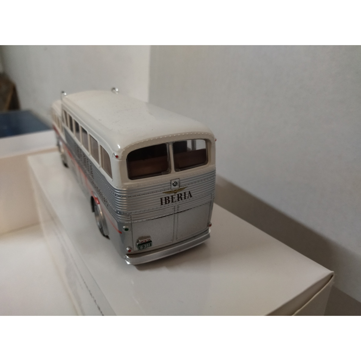 PEGASO Z-403 1951 IBERIA AUTOBUS 1:43 SALVAT IXO NO BOX